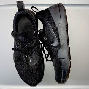 NIKE | ROCHES | SHOES | SNEAKERS